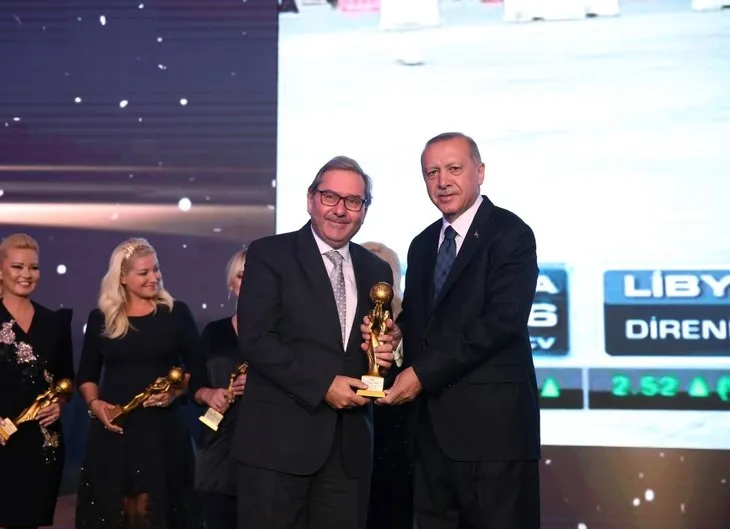 Başkan Erdoğan, Medya Oskarları Ödüllerini takdim etti! Turkuvaz Medya’ya ödül yağdı