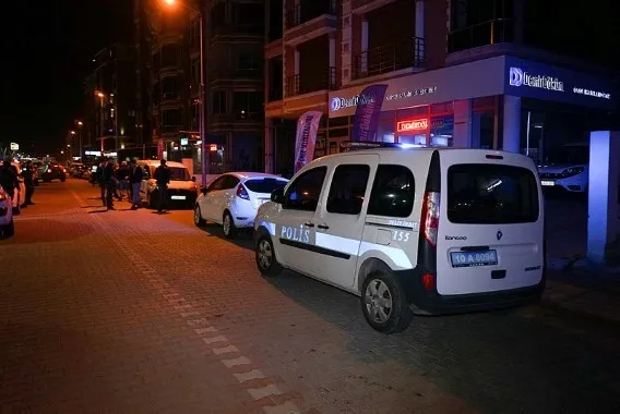 Balıkesir'de jandarmaya ateş açıldı: 2 asker yaralı! Valilik açıklama yaptı - 3
