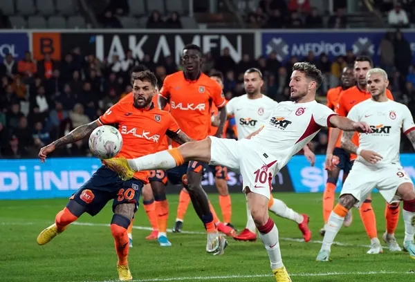 Galatasaray 7-0’lık tarihi skorla Başakşehir’i mağlup etti | MAÇ SONUCU ÖZET