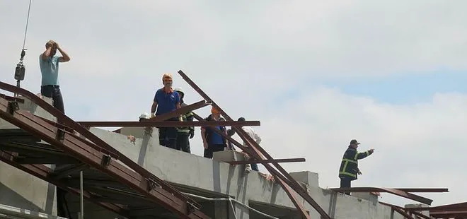 Spor salonu inşaatında korkunç olay! Çelik platformun altında can verdi