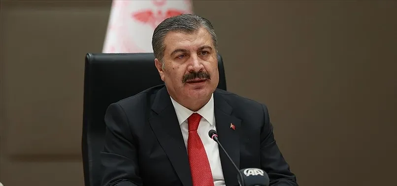 Sağlık Bakanı Fahrettin Koca'dan sağlık çalışanlarına yönelik açıklama