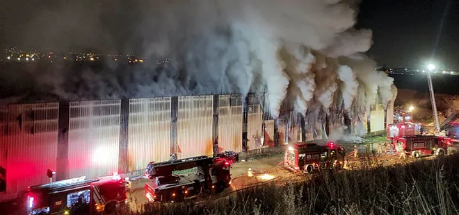 Tuzla’da geri dönüşüm tesisinde yangın