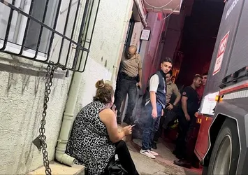 Bursa'da mahalleyi ayağa kaldıran olay! Evini durduk yere ateşe verdi