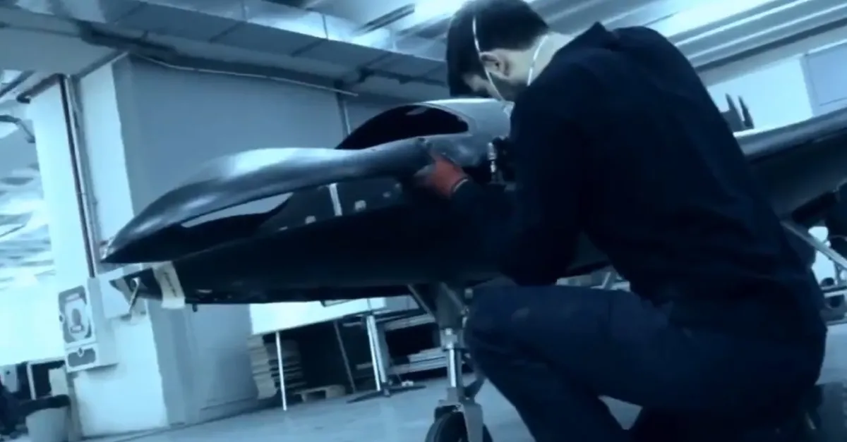 EGM'ye 6 adet 'Bayraktar TB2' teslim edildi