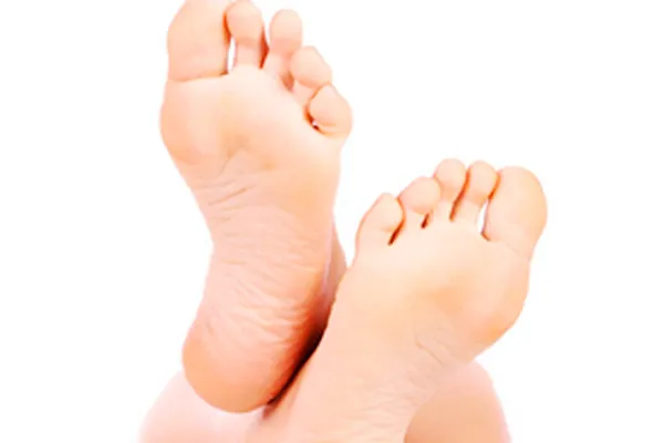 Uzmanlar ayak sağlığına dikkat edilmesi konusunda uyarıyor