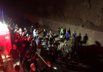 Niğde'de acı kaza! Ölü ve yaralılar var
