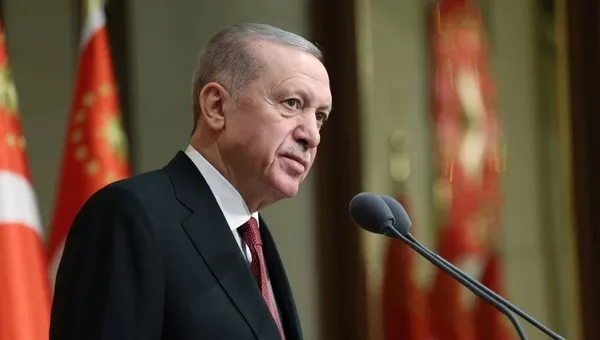 Tiyatro sanatçısı Ayla Algan’a taziye mesajı! Başkan Erdoğan: Hanımefendi’nin vefat haberini üzüntüyle öğrendim