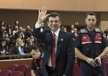 Ekrem İmamoğlu'ndan sahte diploma davasında mahkemeye çıkmama kararı! Hakim talimatı ile salona getirildi | Duruşma 8 Aralık'a ertelendi