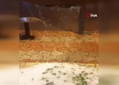 Hatay’da dolu yağışı