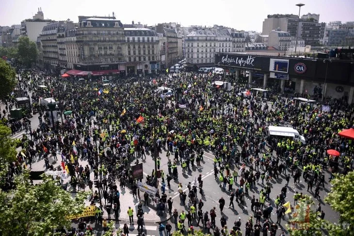 Paris’te sokaklar karıştı! Göstericiler ile polis arasında çatışma