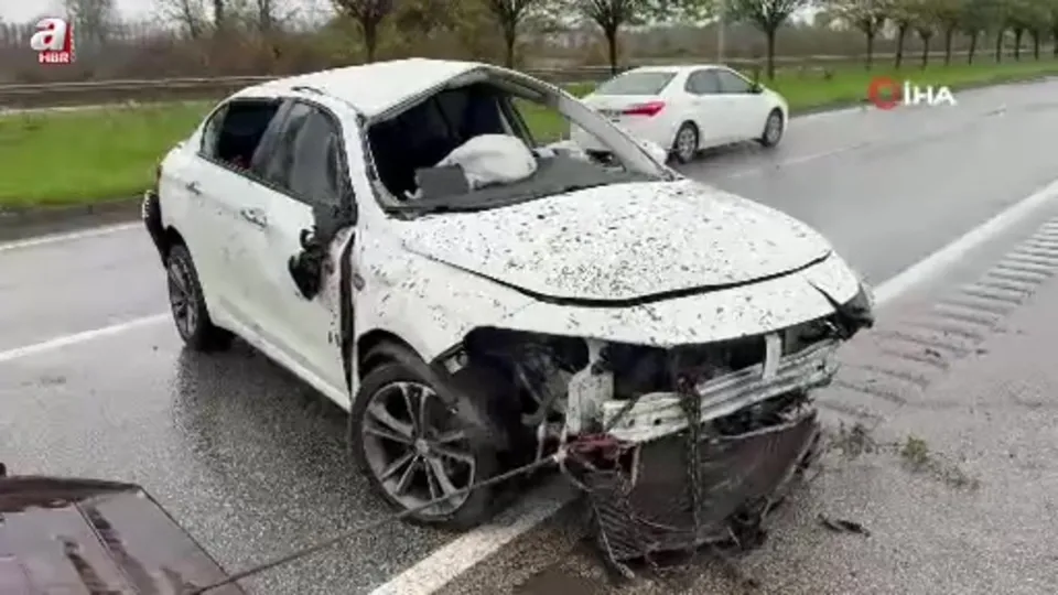 Samsun’da otomobil takla attı