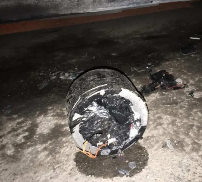 Mardin'de polisin özel aracının altına yerleştirilen patlayıcı imha edildi - 1