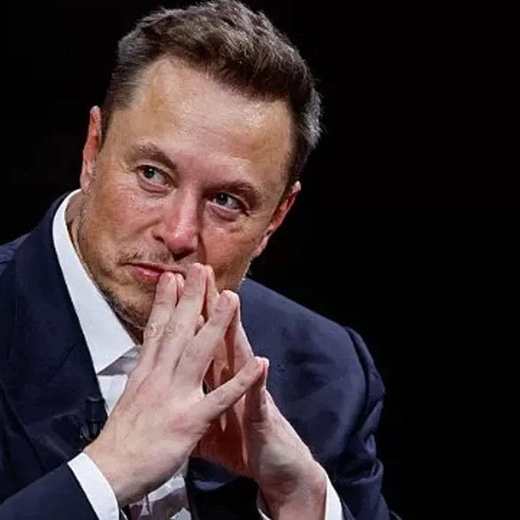 Katil İsrail Elon Muska savaş açtı