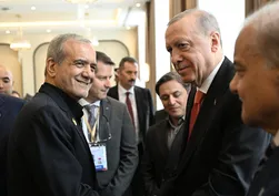 İran Cumhurbaşkanı Pezeşkiyan'dan Başkan Erdoğan'a teşekkür