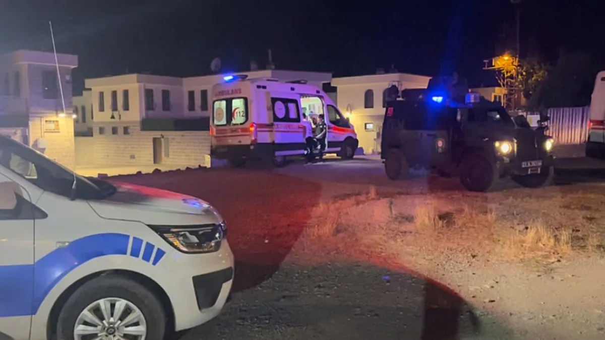 Husumetlilerin kavgasını polis biber gazıyla ayırdı: 3 yaralı 5 gözaltı