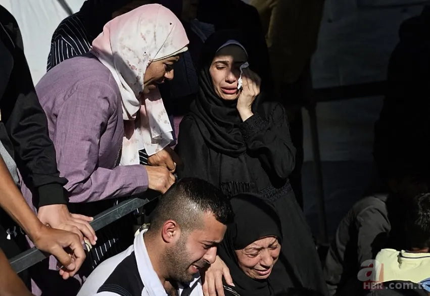 Soykırımın gölgesinde Gazze'de anne olmak! Gazzeli çocukların Anneler Günü hediyesi: Cennet kokusu 23