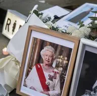 300 yıl sonra bir ilk! Kraliçe Elizabeth’in cenazesinde dikkat çeken kurşun tabut detayı