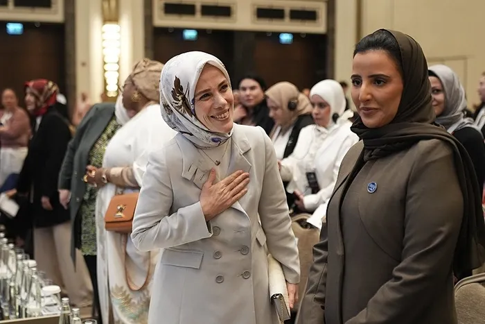 nun-egitim-ve-kultur-vakfi-yonetim-kurulu-baskani-esra-albayraktan-dijital-bagimlilik-mesaji-aileler-ayni-evin-1748018074317.jpeg (Foto: AA)