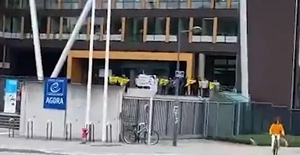 Dışişleri Bakanlığı’ndan AİHM tepkisi: PKK yandaşlarının binaya girmesi kabul edilemez