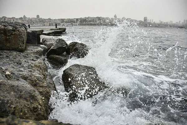 istanbul-vapur-seferleri-iptal-mi-29-kasim-eminonu-besiktas-kadikoy-vapur-seferleri-iptal-mi-1638185648909.jpg İstanbul vapur seferleri yapılıyor mu? 30 Kasım İstanbul'da Eminönü, Beşiktaş, Kadıköy vapur seferleri iptal mi? - 5