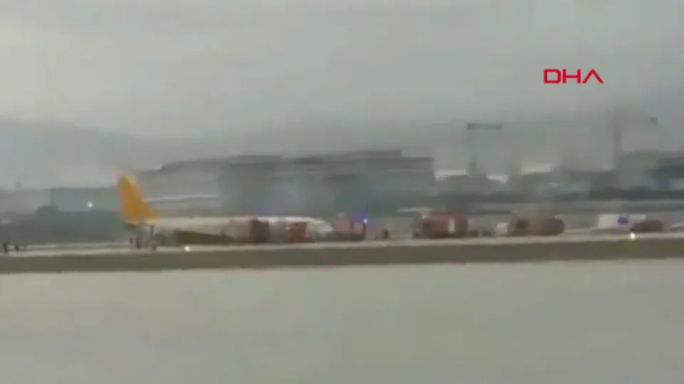 Sabiha Gökçen Havalimanı’nda Pegasus’a ait uçak pistten çıktı