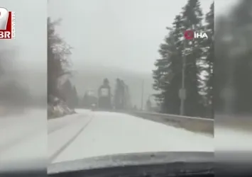 Bursa Uludağ'da Mayıs ayında kar sürprizi