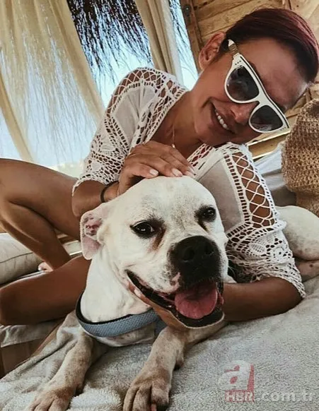 Deniz Seki oğluna veda ediyor! Sahnede kendini tutamadı gözyaşlarına boğuldu 10