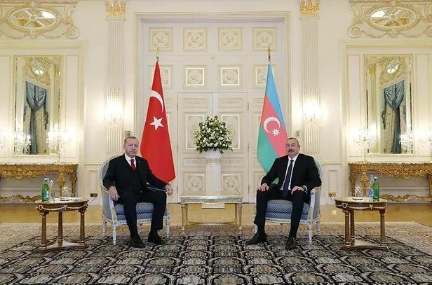 Son dakika: Zafer gününde tarihi imzalar atıldı! Başkan Erdoğan ve Aliyev’den önemli açıklamalar