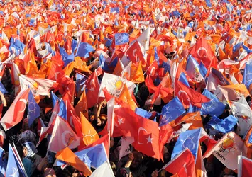 İşte AK Parti'nin referandum sloganı