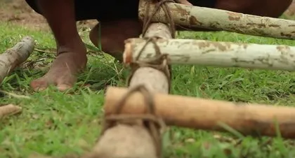 İlkel malzemelerle ormanda helikopter yaptı 🚁Saniye saniye kaydedip milyonlara izletti | Bambu deyip geçmeyin...