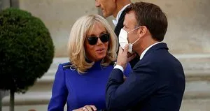 Macron’un eşi karantinaya alındı