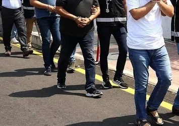 HDP cezaevindeki PKK'lı teröristleri besledi! Dernek adı altında para akıttılar