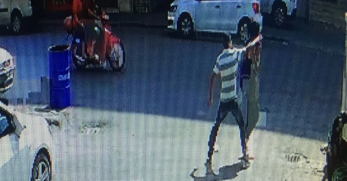 Genç kadının çığlığı kapkaççıyı yakalattı