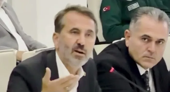 CHP’li eski milletvekilinden asrın inşasına övgü yağmuru: Gerçekleri konuşmak lazım