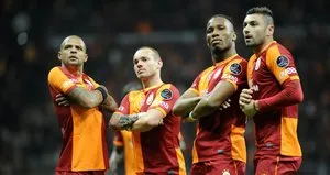Galatasaray’ın eski yıldızı Müslüman oldu iddiası