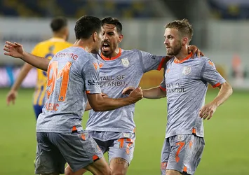 Başakşehir Ankaragücü'nü 2-1 yendi