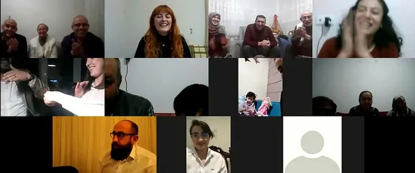 Koronavirüs nedeniyle kız isteme merasimi online yapıldı - 1