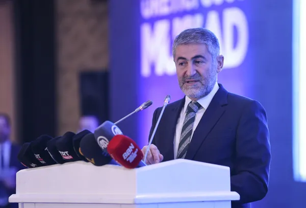 Son dakika | Hazine ve Maliye Bakanı Nureddin Nebati iş dünyası ile görüşecek - 1