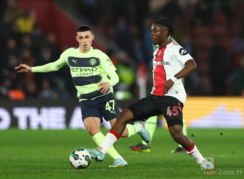 Manchester City lig sonuncusuna elendi! Southampton 2 golle turladı 6