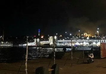 Eminönü'nde yangın!