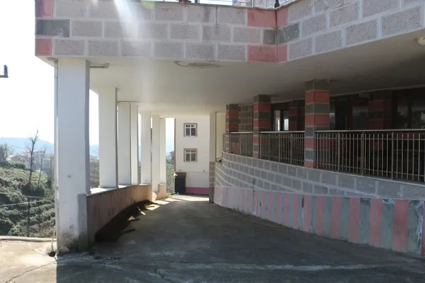 Bir Karadeniz olayı! Yol cami ve kursun altından geçiyor - 2