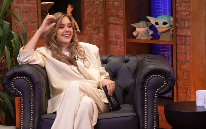 rapci-cakal-ifsa-etti-hedefteki-isim-berfu-yenenler-mi-1766136981692.jpg Kaynak: Instagram