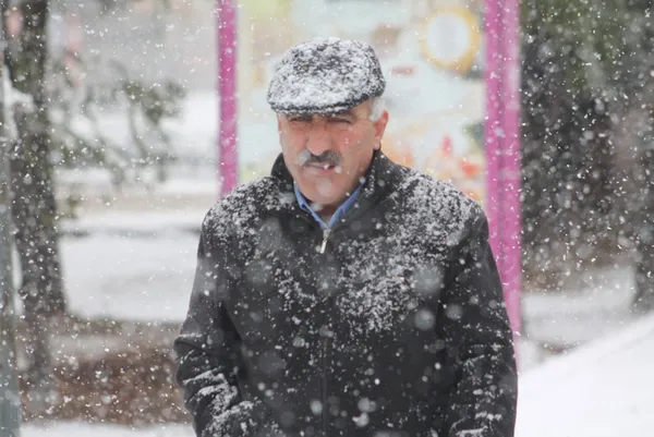 Kar yağsa hava yumuşar dedirten soğuklar geldi ❄ Soğuk hava dalgası yurdu etkisi altına aldı! Kar yağışı etkili oluyor ⛄ Meteoroloji'den İstanbul için flaş uyarı - 8