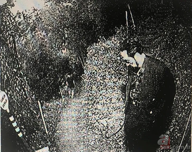 Adnan Oktar suç örgütü operasyonunda yeni görüntüler ortaya çıktı! Polise silahlı saldırı | Yüklü miktarda Türk Lirası ve döviz... 3