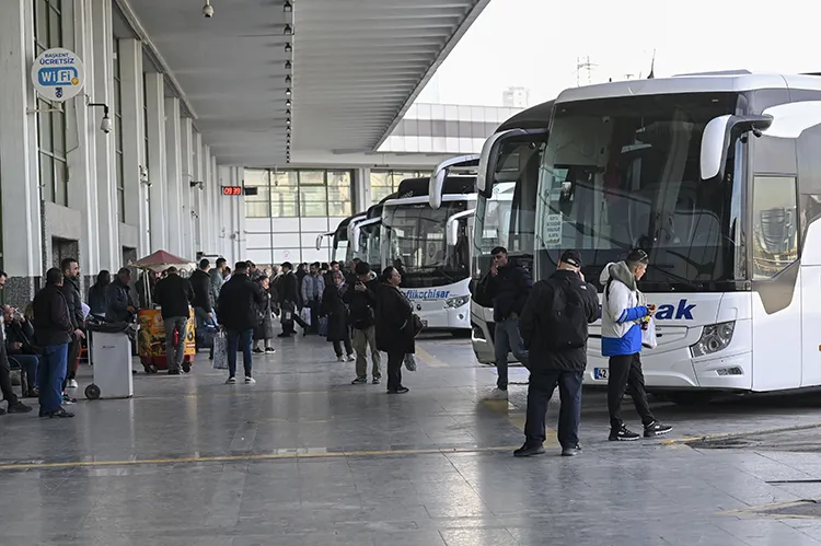 Kurban Bayramı öncesi yoğunluk: Bilet fiyatları 2200 TL’yi görebilir - 5