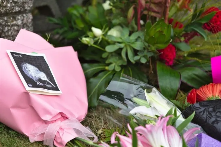 Yeni Zelandalılar hayatını kaybeden Müslümanları andı