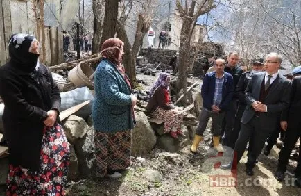 Artvin'de 6 ev küle döndü! 1 ölü, 1 kayıp 12
