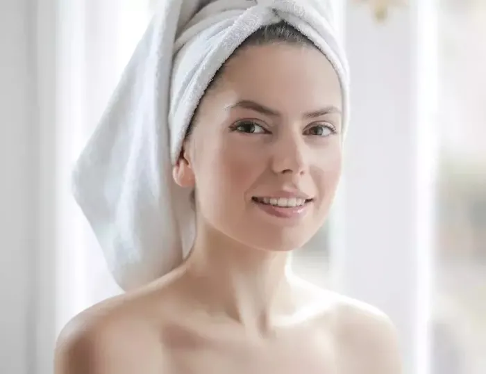 Sivilceyi 1 gecede kurutuyor! Pürüzsüz cildin sırrı...