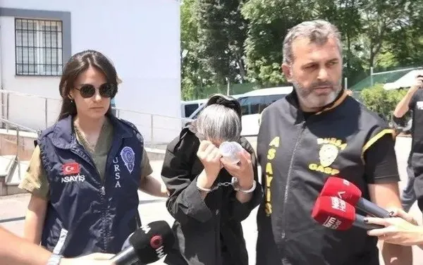 1706877694935.jpeg Bursa'da yeğenini çöp evde tutan vicdansız teyze için şaşırtan karar! Türkiye 13 yaşındaki Cem Muhammet'i konuşmuştu - 6
