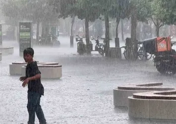 Bolu'da sağanak hayatı olumsuz etkilendi